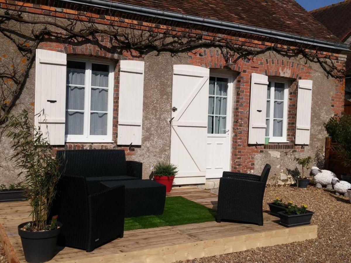 Rural Avec Jardin, Proche Amboise Et Blois, Ideal Pour Familles, Randonneurs Et Amoureux De Nature - Fr-1-381-145 Holiday home